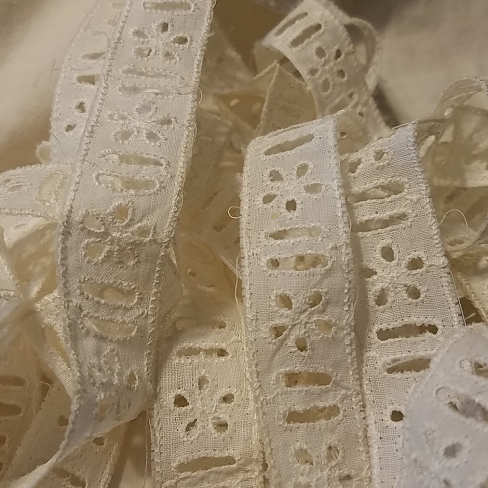 Vintage sewing item eyelet